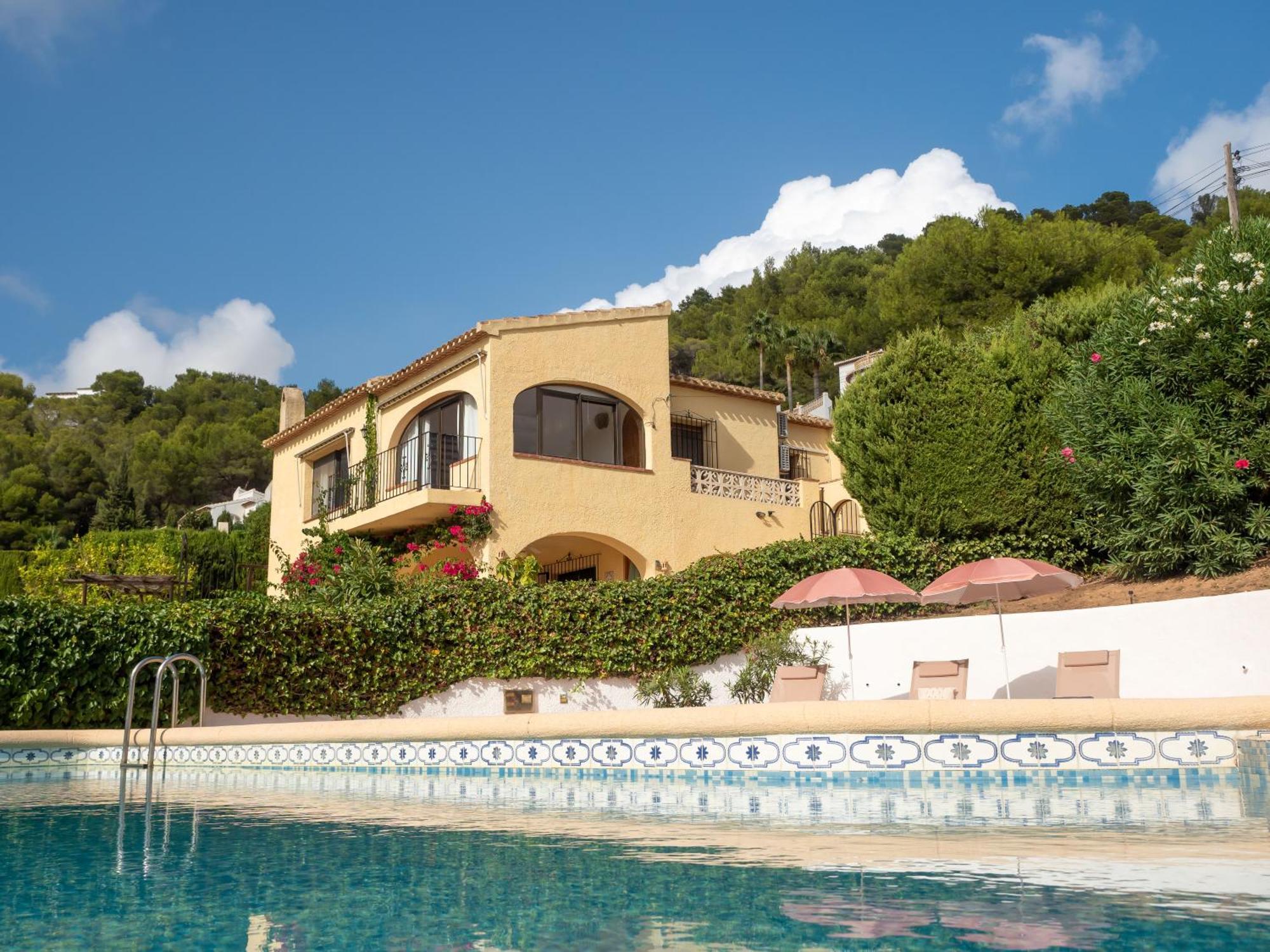Authentic Groundfloor Apartment In Beautiful Villa, Jávea מראה חיצוני תמונה